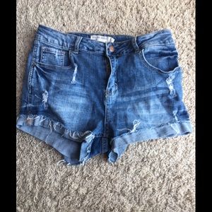 Denim distressed shorts